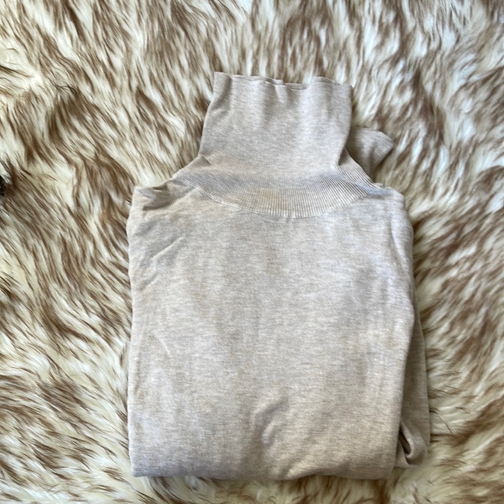 H&M Basic turtleneck